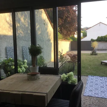 Le Clos De 3*