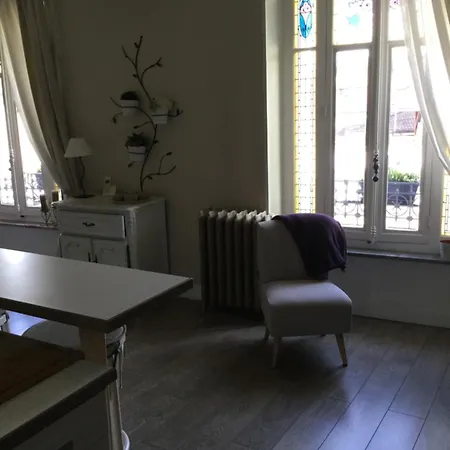 Oda ve Kahvaltı Le Clos De 3*