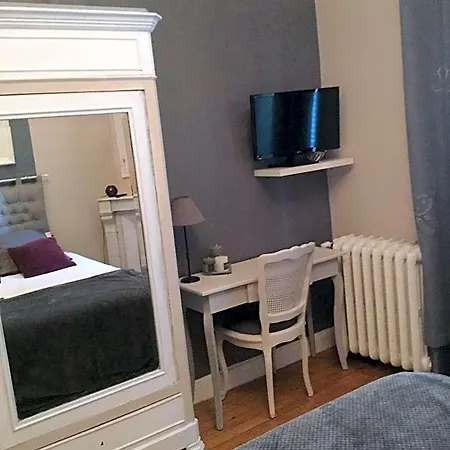 Le Clos De Bed & Breakfast La Tour-du-Pin