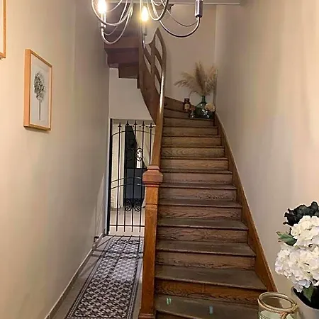 Le Clos De Bed & Breakfast La Tour-du-Pin